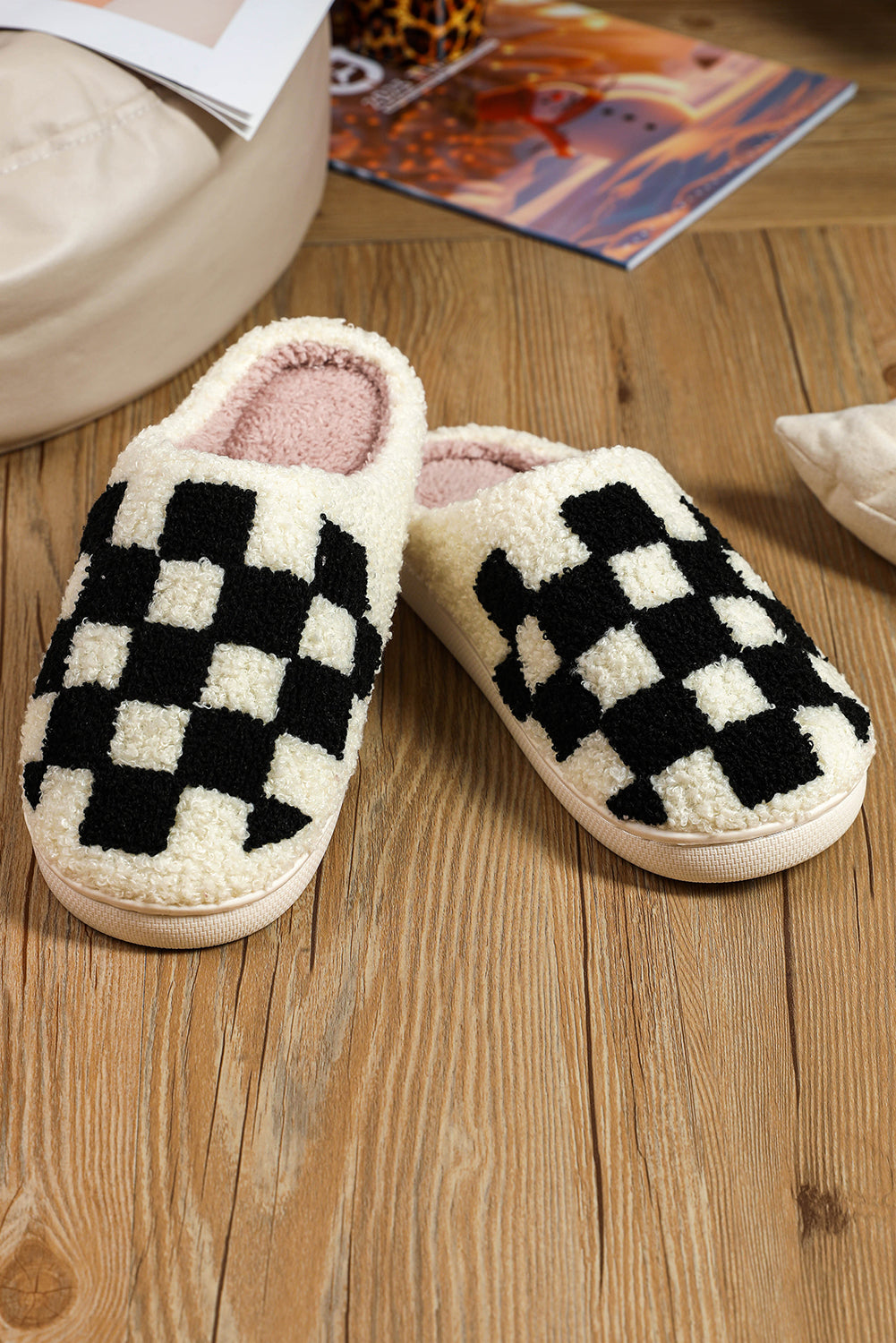 Black Checkered Print Fuzzy Slip On Winter Slippers