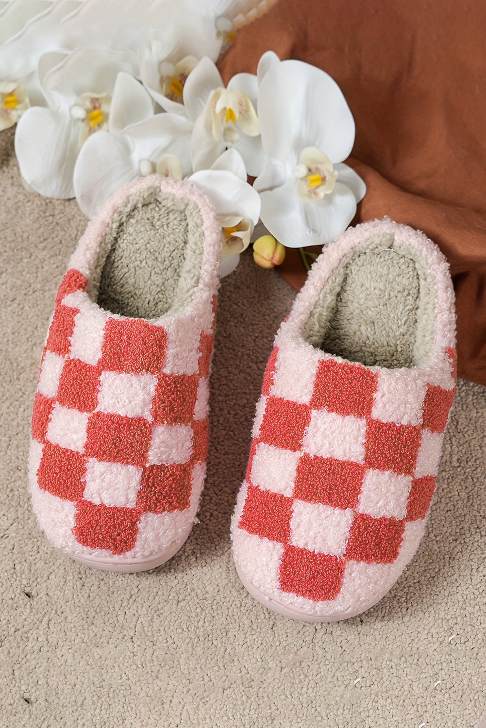 Black Checkered Print Fuzzy Slip On Winter Slippers