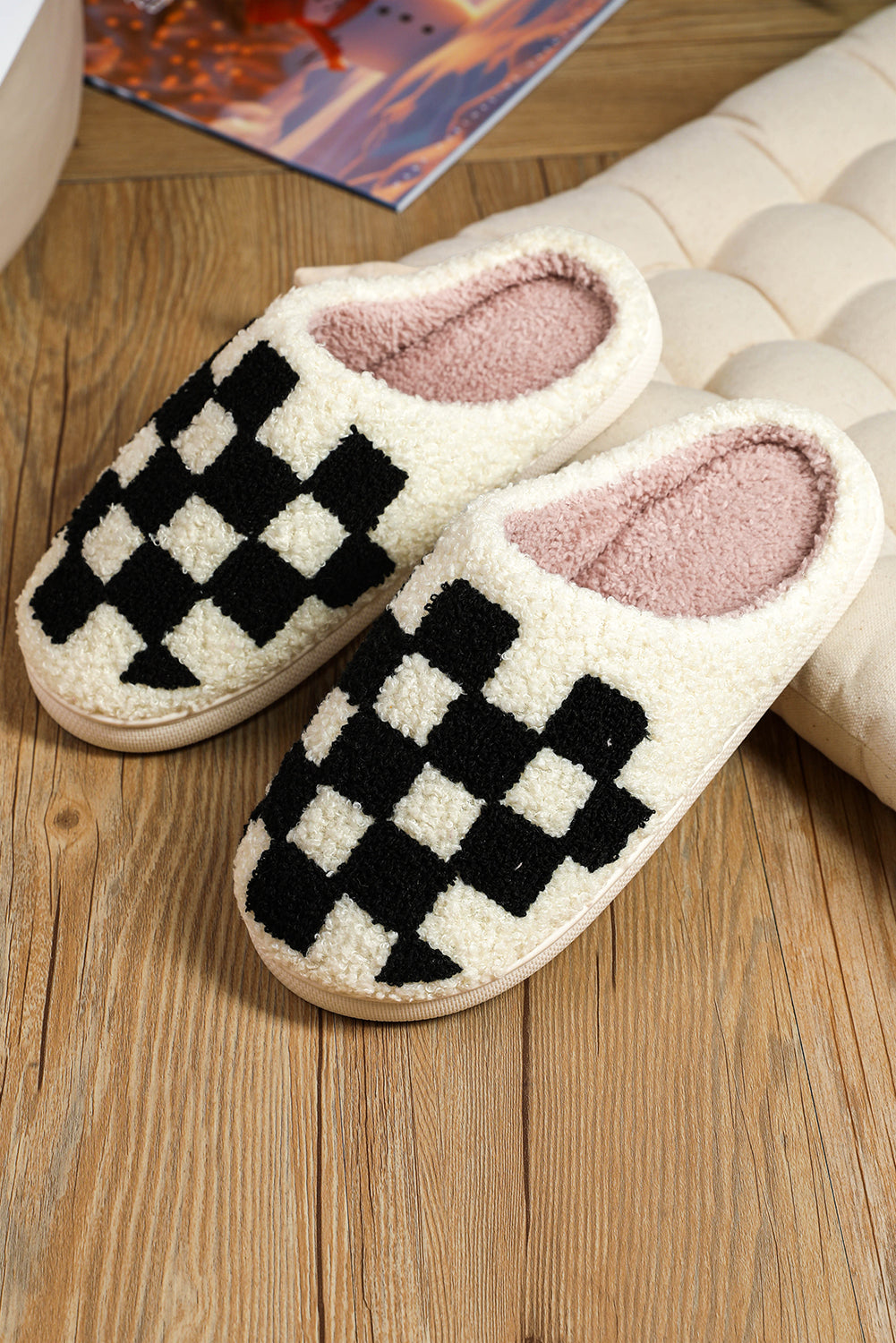 Black Checkered Print Fuzzy Slip On Winter Slippers